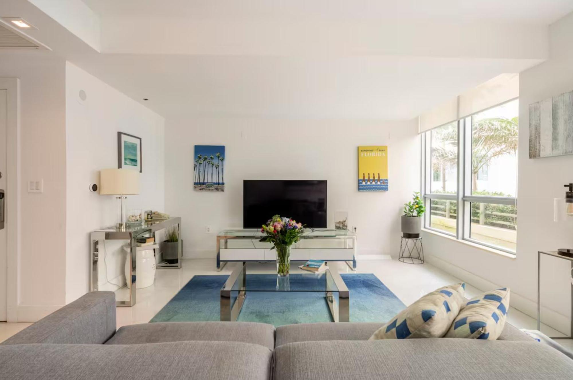 Beachfront Bentley Hotel One Bedroom Suite With Balcony And Beach Access Miami Beach Exteriör bild
